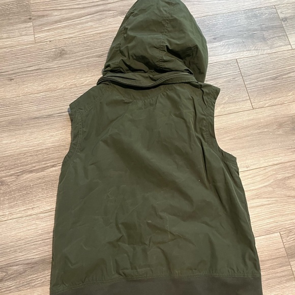 Sperry women’s vest - Picture 3 of 4